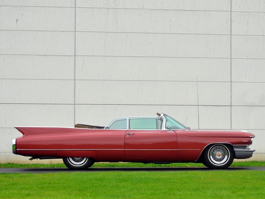  Cadillac Series 62 Convertible (6267F) 1960 года  (фото 9 из 23)